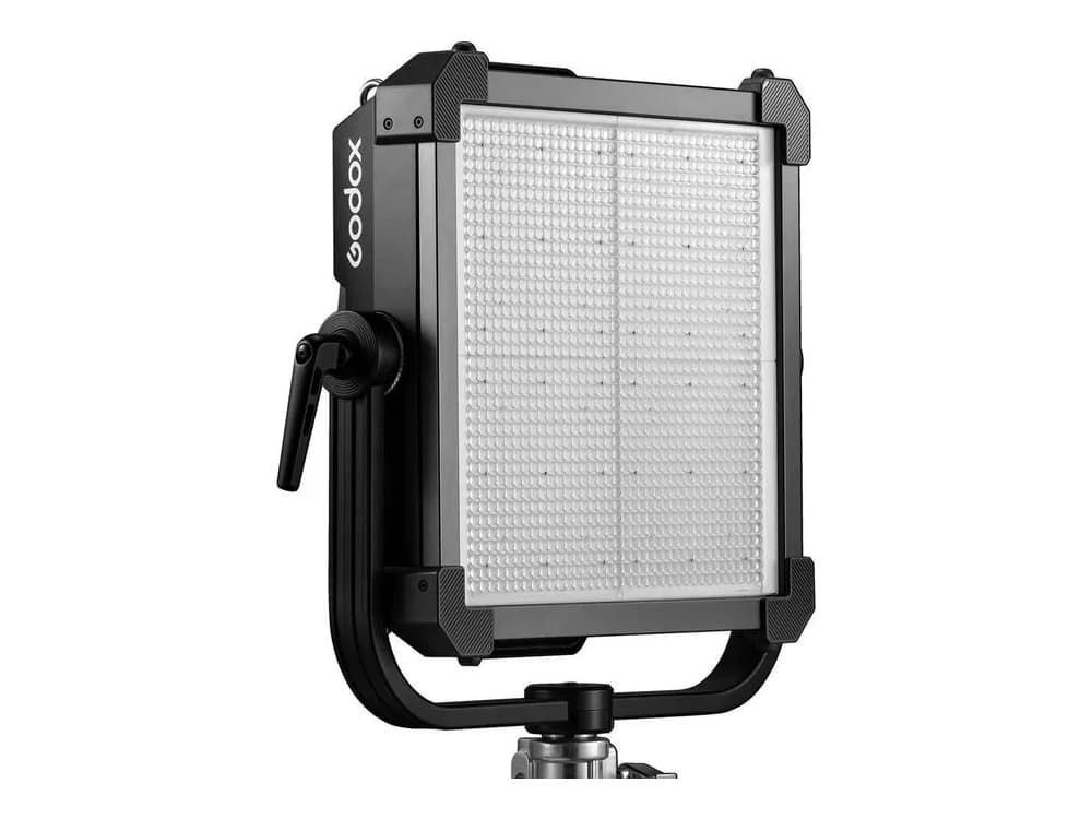 Godox Knowled P600BI Hard Bi-Colour Panel Light view 3