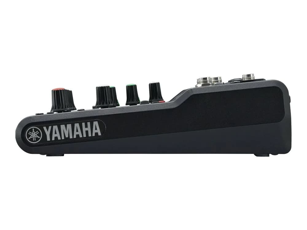 Yamaha MG06 6-Input Mixer view 2