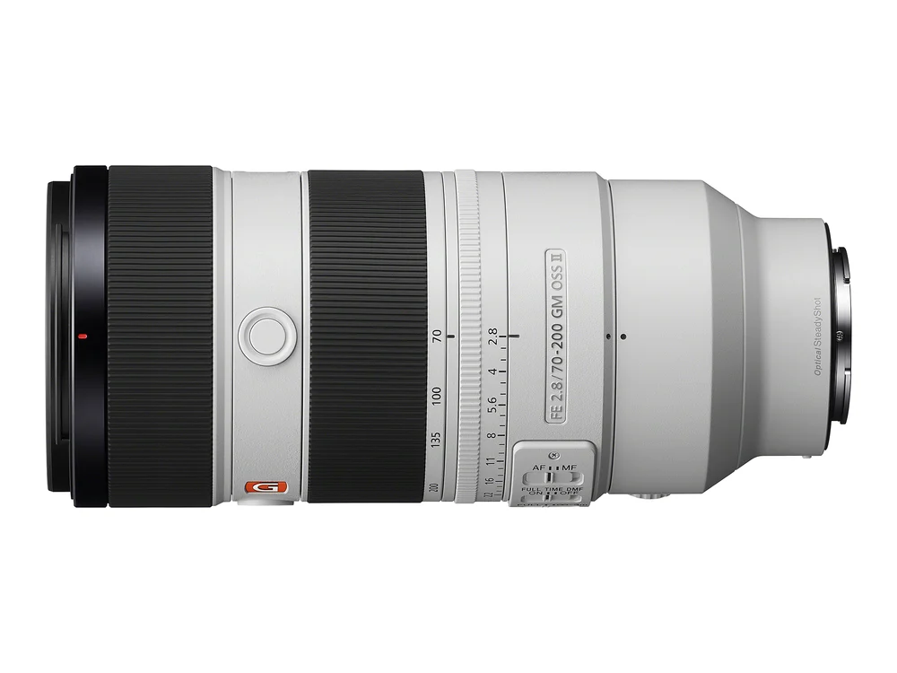 Sony FE 70-200mm f/2.8 GM OSS II Lens view 3