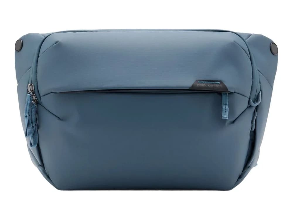 Peak Design Everyday Sling 10L V2 view 2
