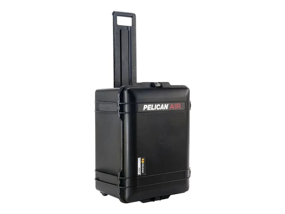 Pelican 1607 Air Case (Black) view 2