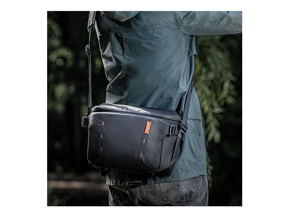 PGYTech OneMo Sling 11L view 2