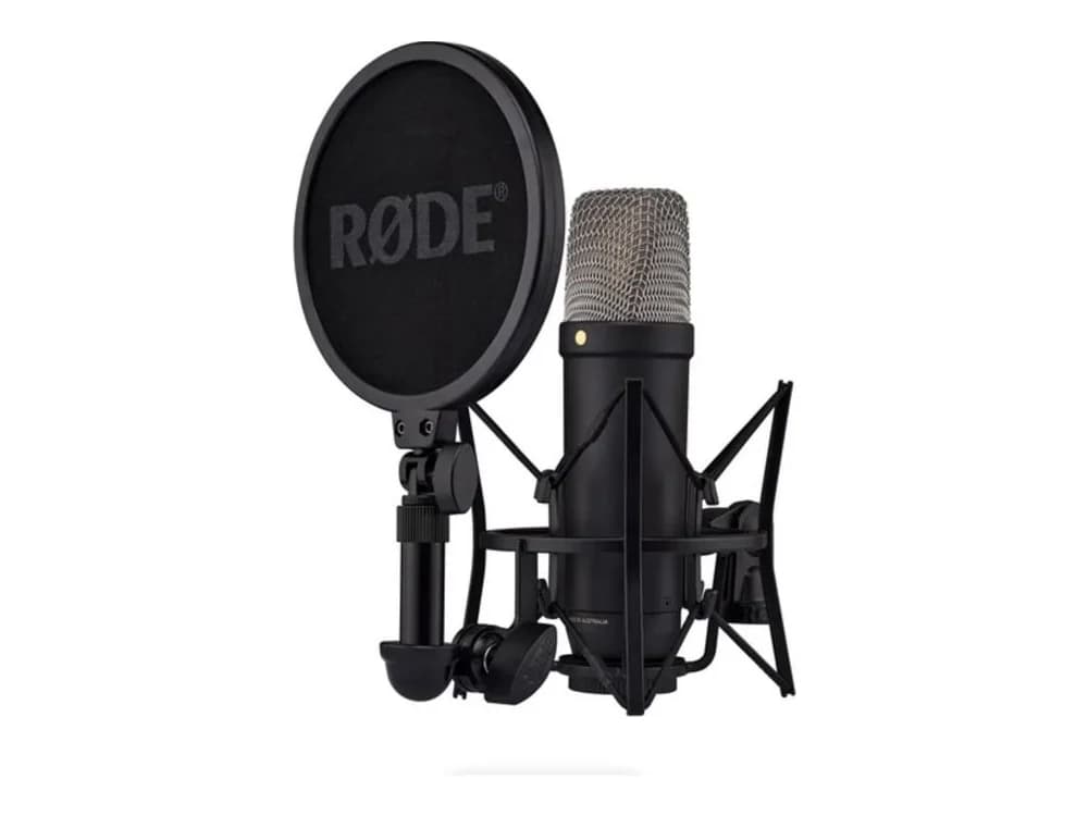 RODE NT1 5th Generation Large-Diaphragm Cardioid Condenser XLR/USB Microphone (Black)