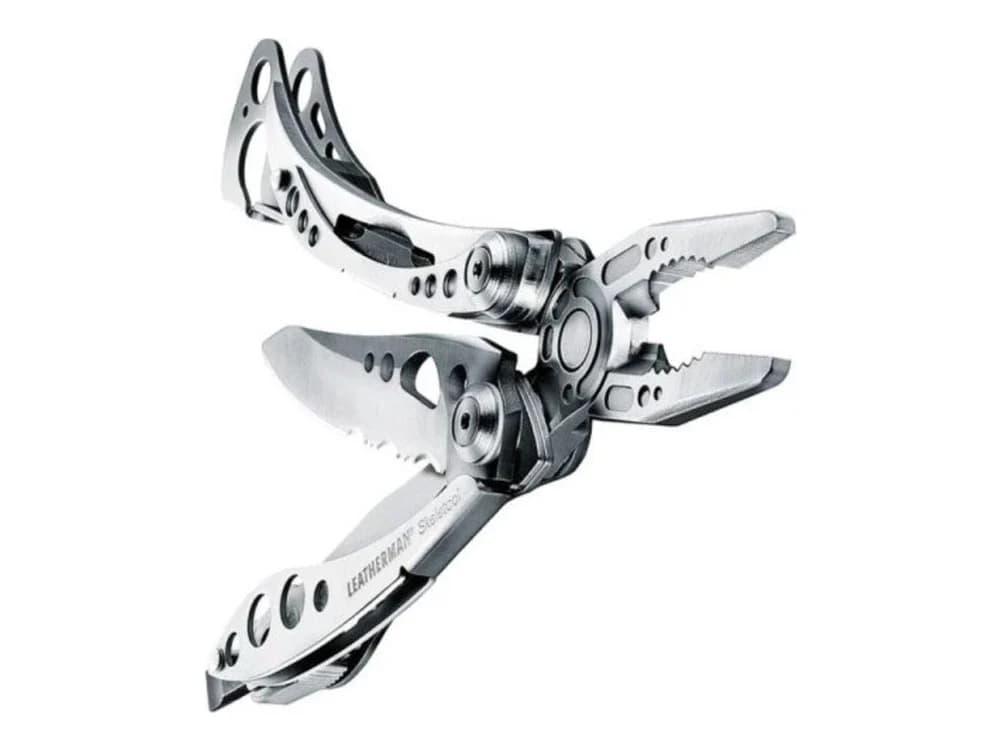 Leatherman Skeletool Lightweight Multi-Tool with Clip 420HC S/S Combo Blade - Silver - Peg view 2