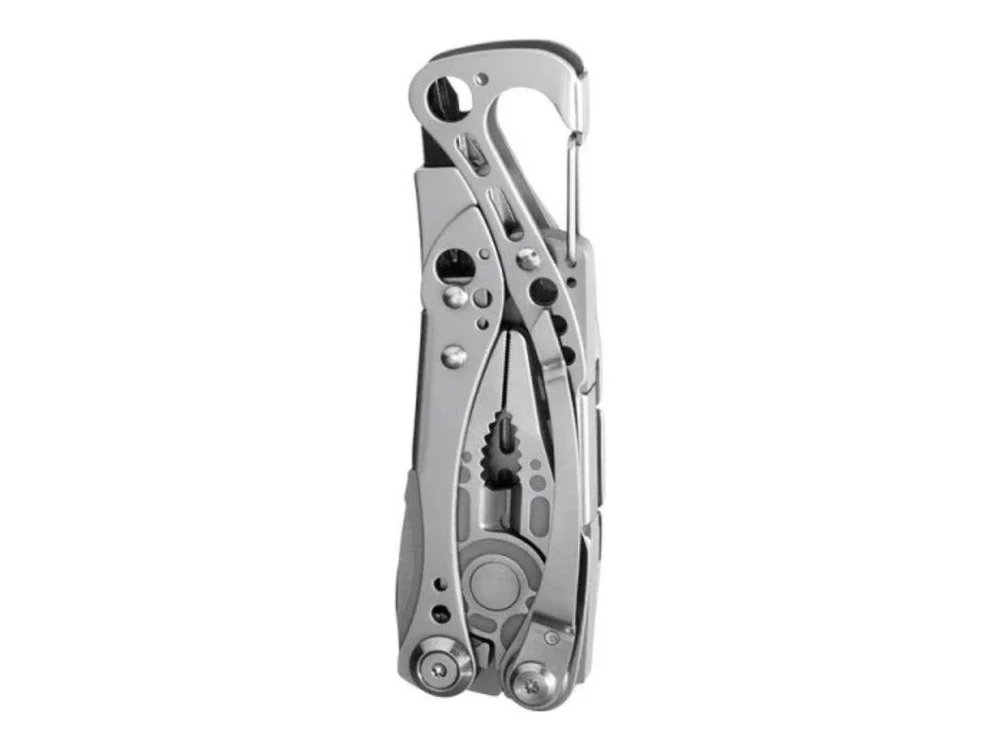 Leatherman Skeletool Lightweight Multi-Tool with Clip 420HC S/S Combo Blade - Silver - Peg view 3