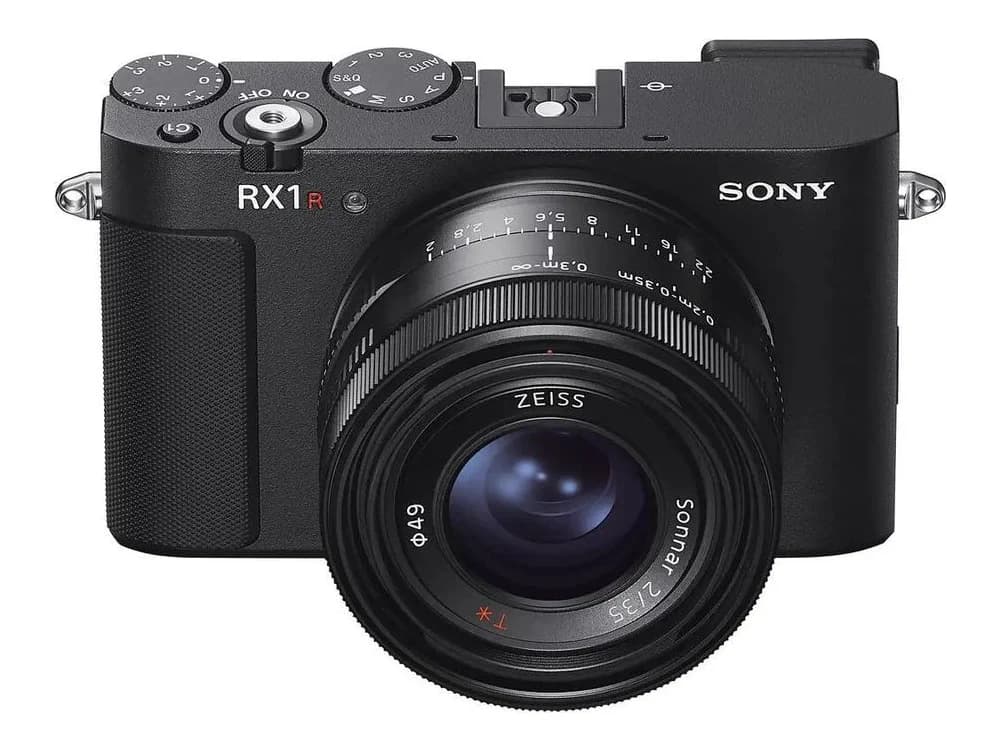 Sony RX1R III Digital Camera view 2