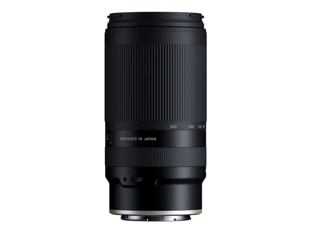 Tamron 70-300mm f/4.5-6.3 Di III RXD Lens for Nikon Z view 3